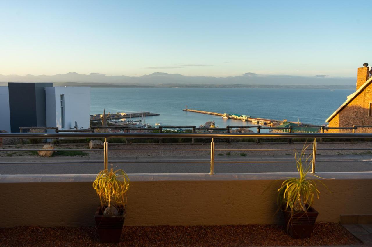 Bar-T-Nique Guest House Mossel Bay Ngoại thất bức ảnh