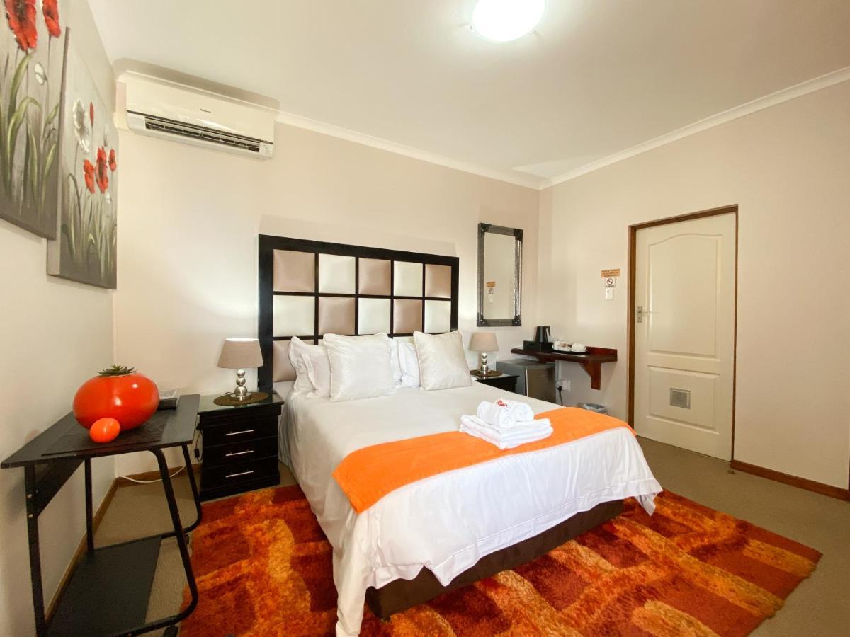 Bar-T-Nique Guest House Mossel Bay Ngoại thất bức ảnh