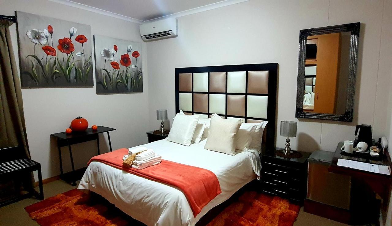 Bar-T-Nique Guest House Mossel Bay Ngoại thất bức ảnh